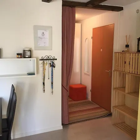 Corn Alv 13 Apartment